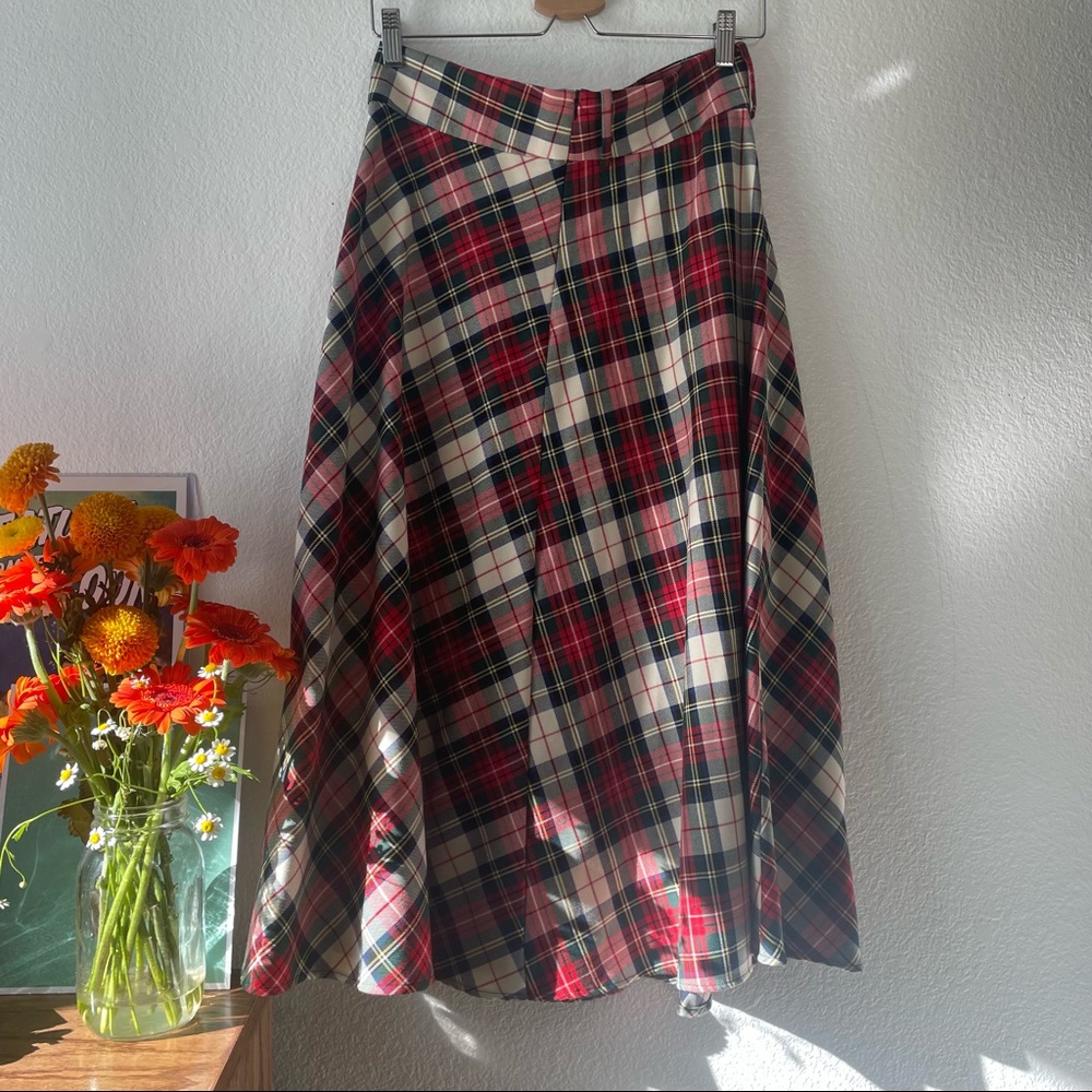 Vintage style plaid circle skirt